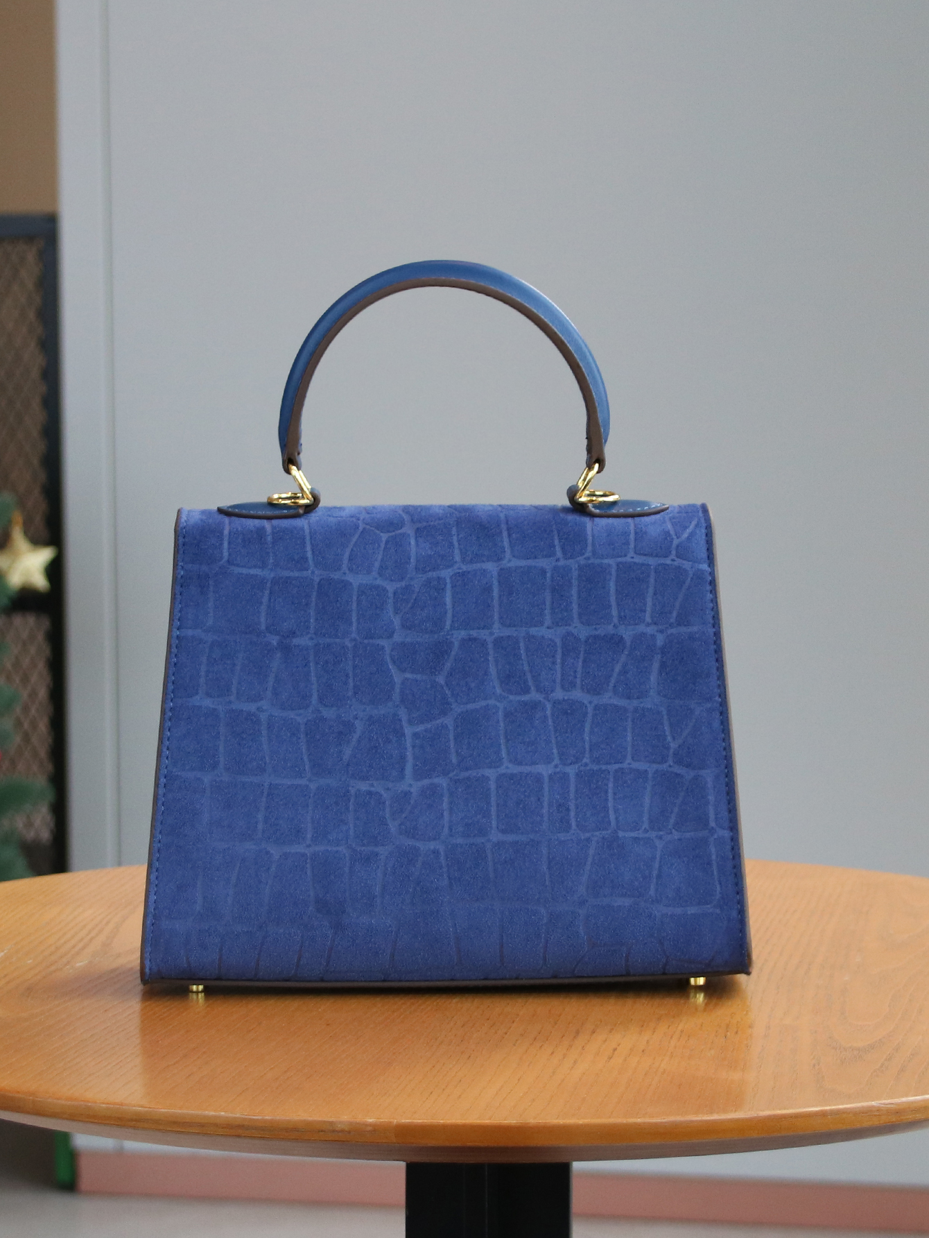 Fall/winter 2025 retro frosted - Leatherwork Patterns Free 리뷰 및 가격