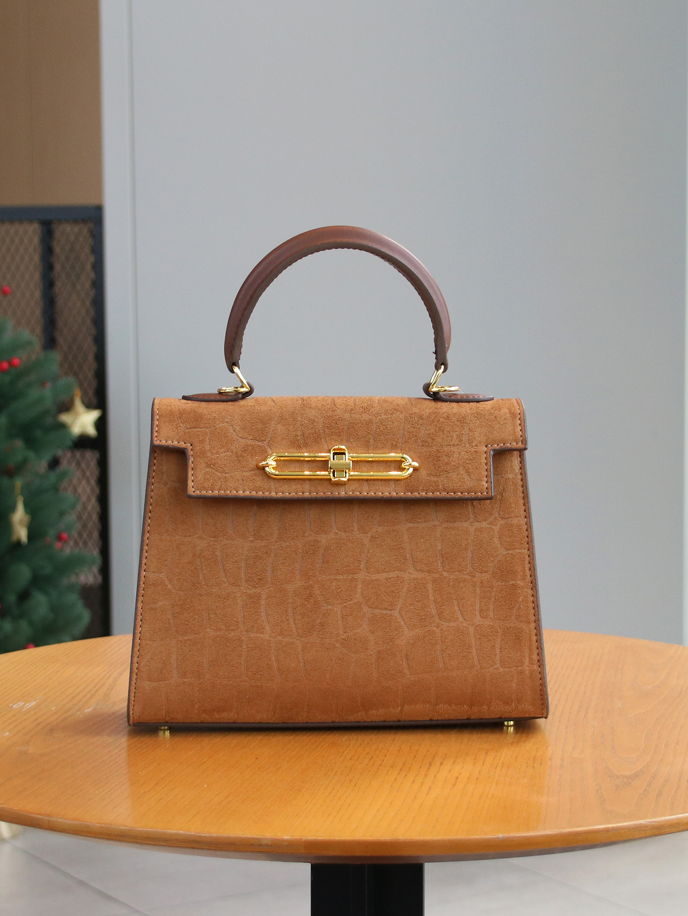 Fall/winter 2025 retro frosted - Leatherwork Patterns Free 리뷰 및 가격