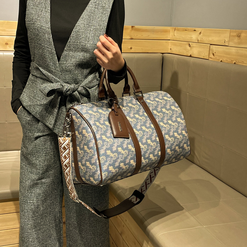 Stylish Designer Commuter Tote - Leatherwork Designs 리뷰 및 가격