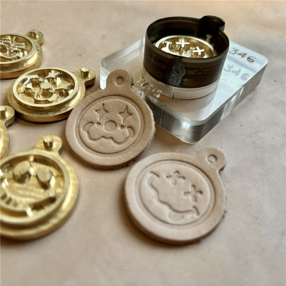 Custom Pendant Smile Face Copp - Leather Stamp Set 리뷰 및 가격